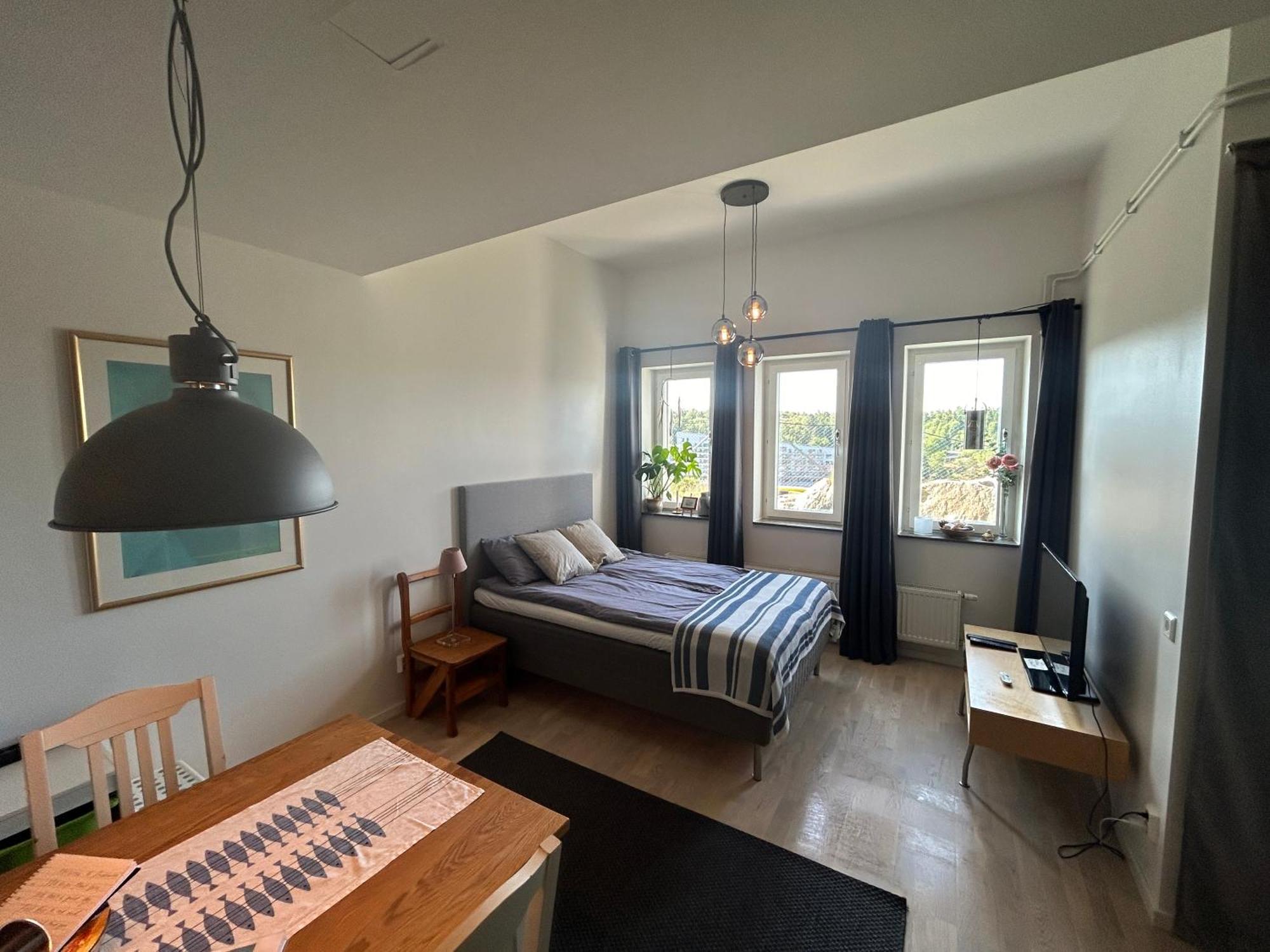 Newly Built Bright Apartment, Close To Everything If You Want To Visit Stockholm, You Will Find The Perfect Accommodation Here! Ferry Line 80 Makes It Very Convenient And Easy To Get To The City Center Nacka község Kültér fotó
